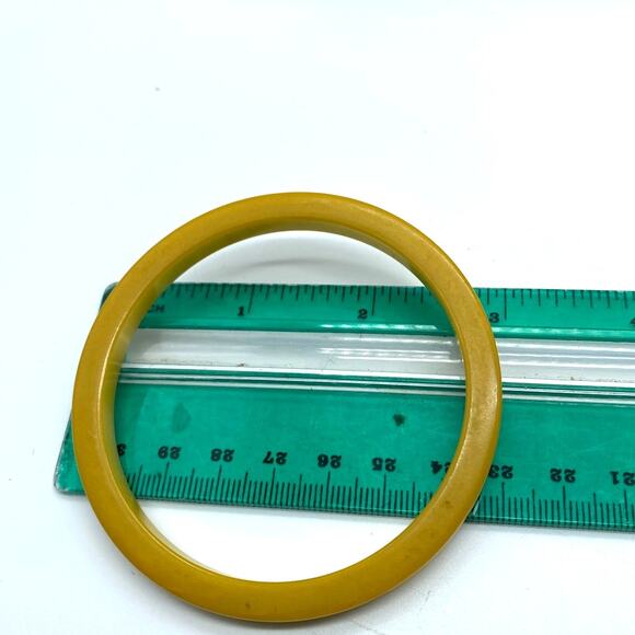Vintage Butterscotch Bakelite Bangles Set of 2‎ Retro Bracelets - Picture 5 of 6